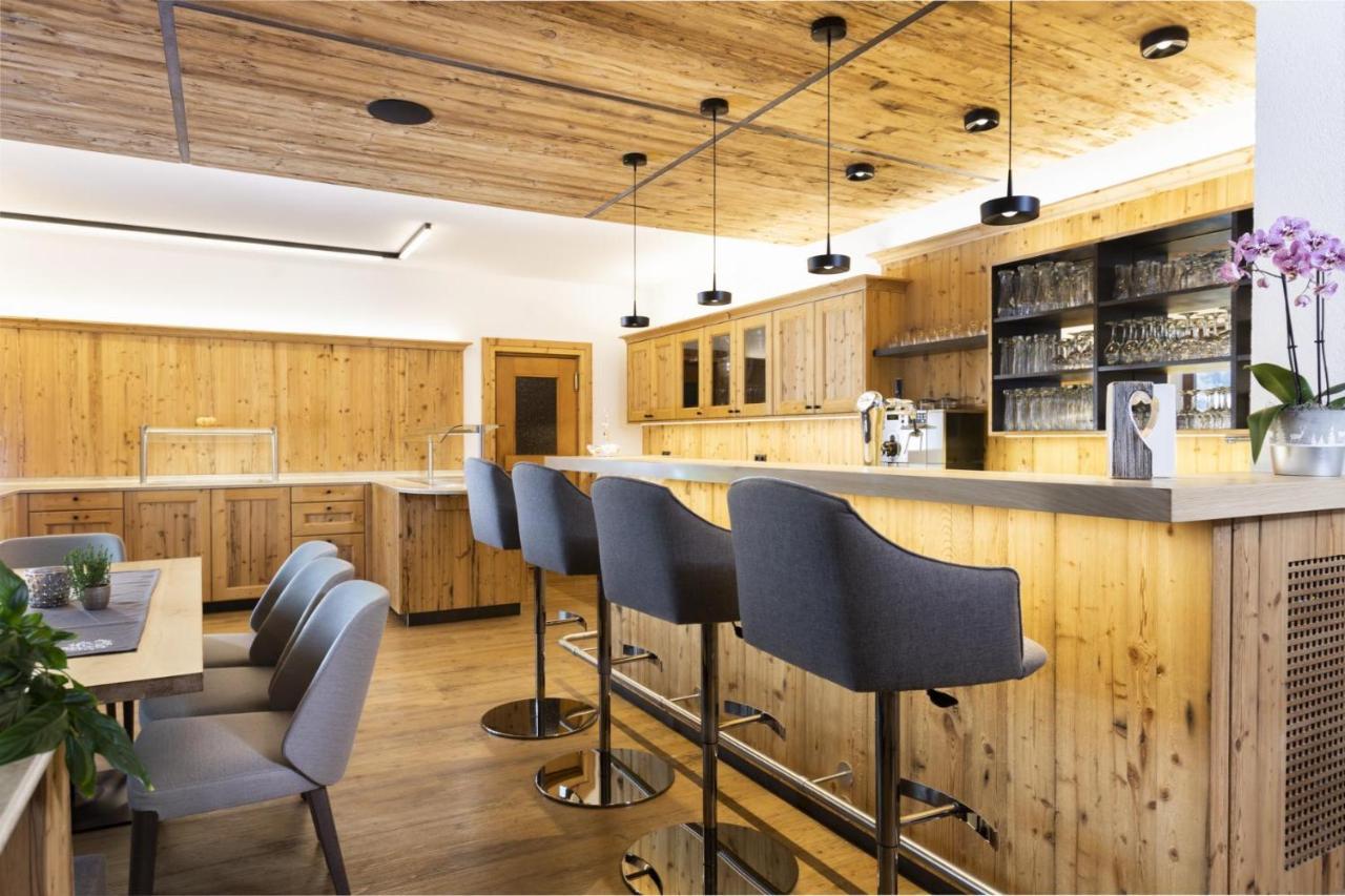 Hotel Garni Tirol Ladis Extérieur photo