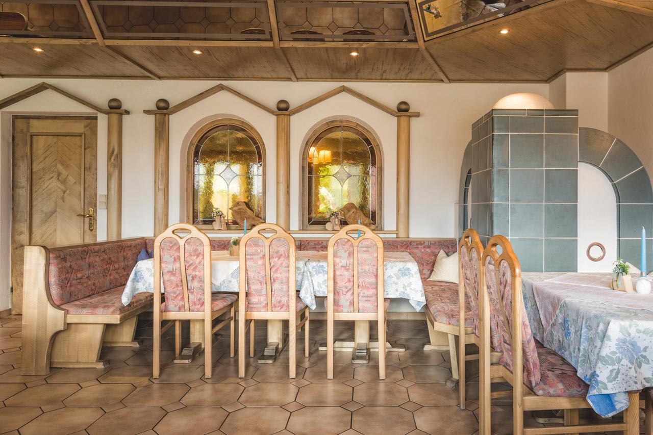 Hotel Garni Tirol Ladis Extérieur photo