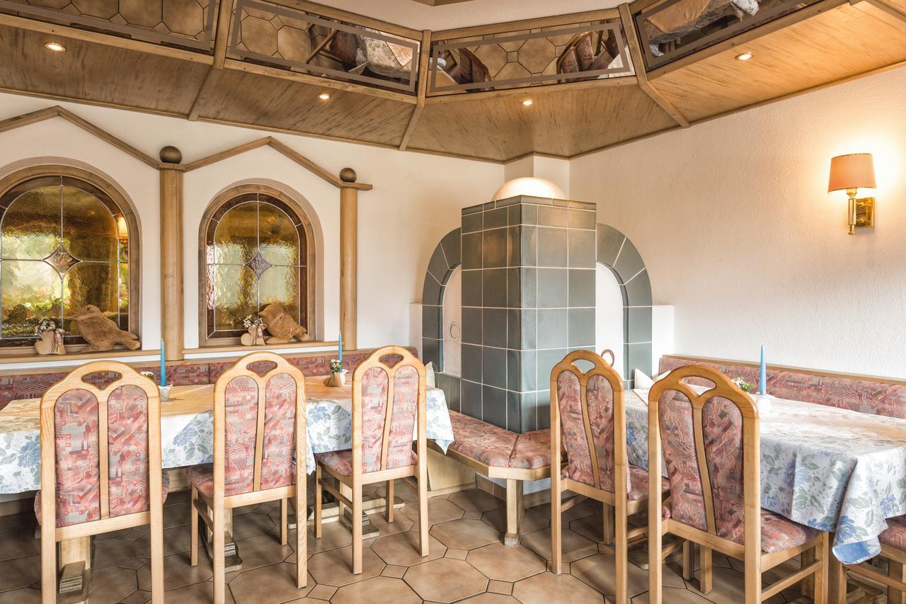 Hotel Garni Tirol Ladis Extérieur photo