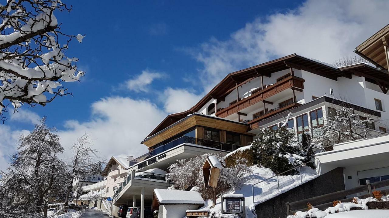 Hotel Garni Tirol Ladis Extérieur photo
